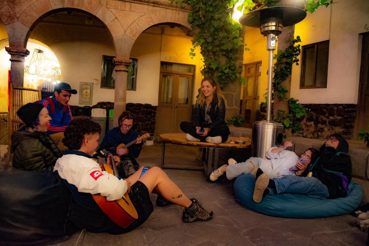 Pariwana Hostel Куско Екстериор снимка