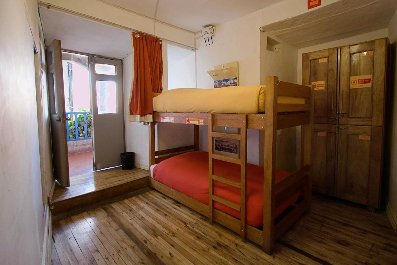Pariwana Hostel Куско Екстериор снимка
